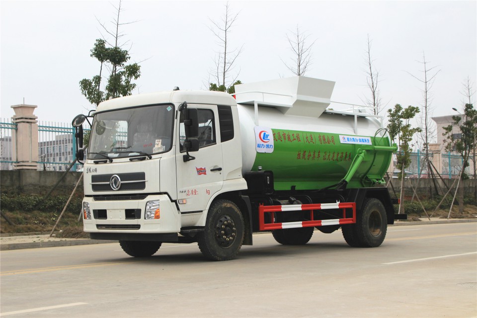 東風(fēng)天錦10立方程力餐廚垃圾車 (8)